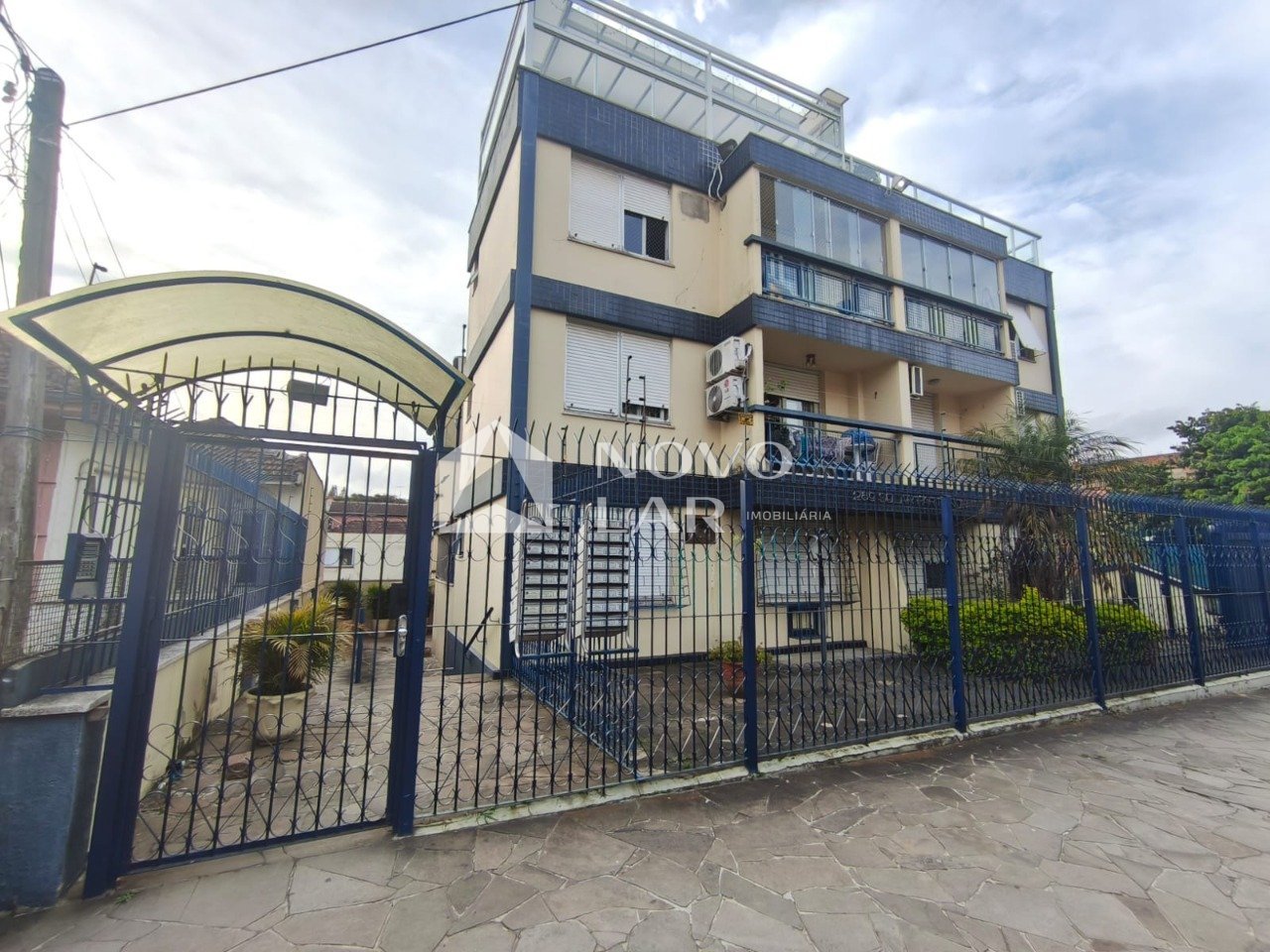 Imóvel 1 dorm. com garagem na melhor localização do bairro Santo Antônio - Geniale Imóveis