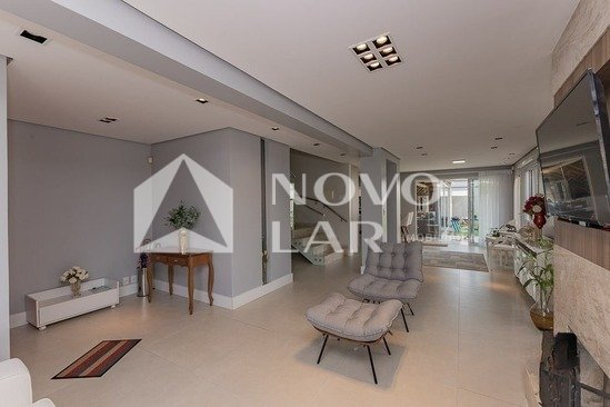 Linda Casa com Suíte e Alto Padrão no Chácara das Nascentes - Geniale Imóveis