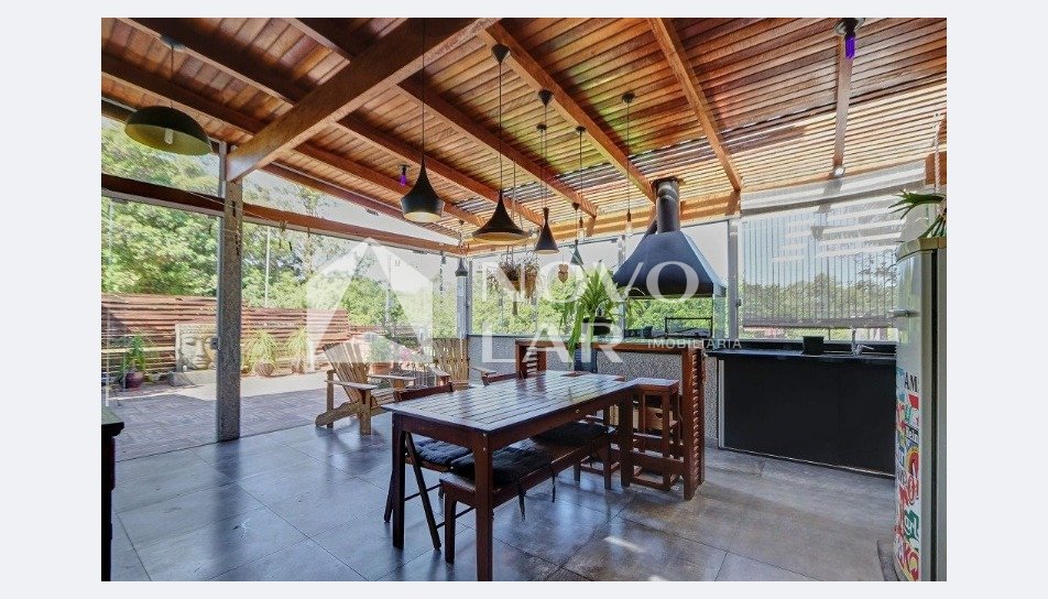 Casa Alto Padrão com 3 Suítes, Energia Solar e Vista Permanente para a Reserva no Chácara das Nascentes - Geniale Imóveis